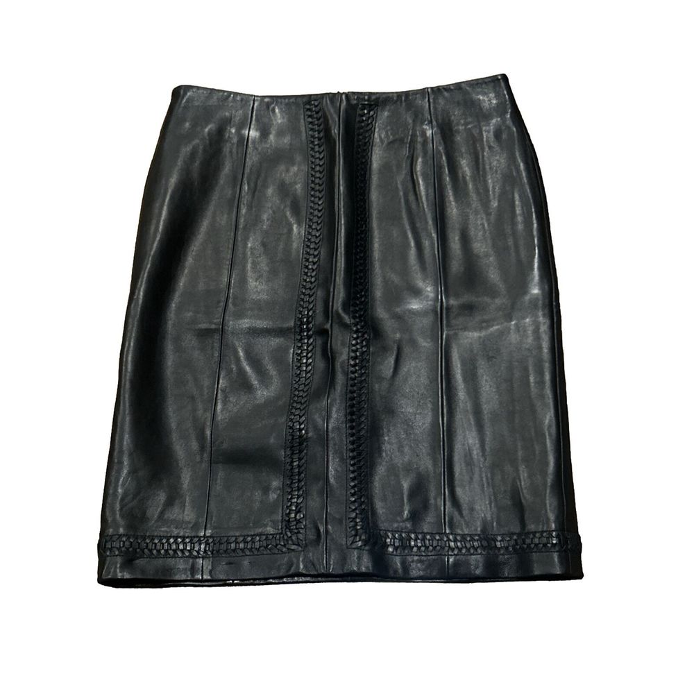 Casual Corner Skirt Womens Size 8 Black Leather Buttery Soft Braided Trim Accent
